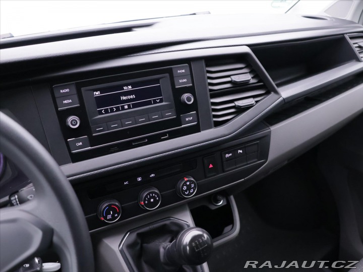 Volkswagen Transporter 2,0 TDI Klima 9-Míst DPH 2021