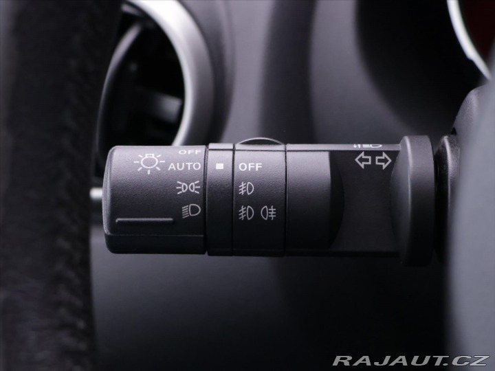 Nissan Qashqai 2,0 i 104kW 4WD Aut.klima 2009
