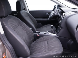 Nissan Qashqai 2,0 i 104kW 4WD Aut.klima 2009