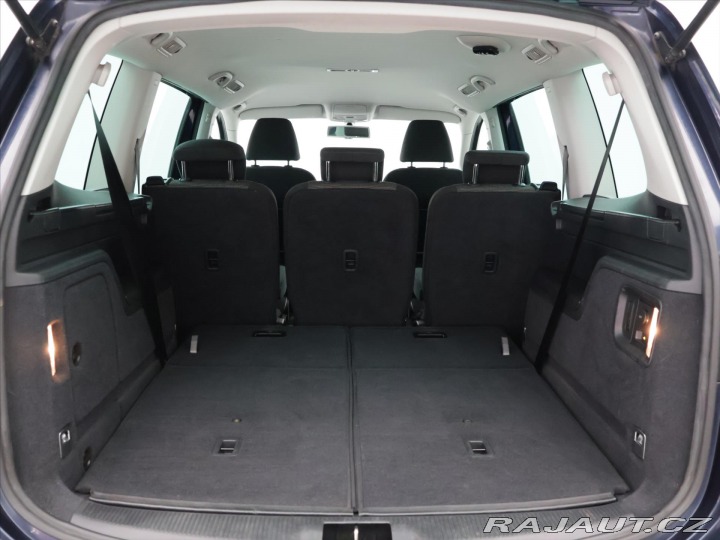 Volkswagen Sharan 2,0 TDI 125kW DSG Xenon 7 2011