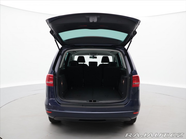 Volkswagen Sharan 2,0 TDI 125kW DSG Xenon 7 2011