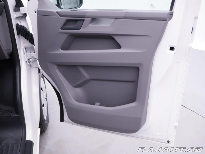 Volkswagen Transporter 2,0 TDI 110kW DR 9-Míst C 2024