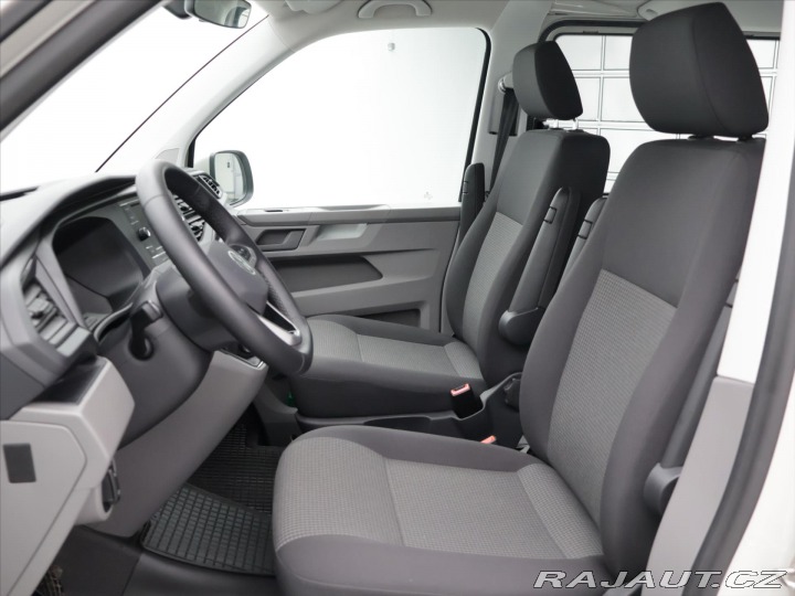Volkswagen Transporter 2,0 TDI 110kW DR 5-Míst C 2024