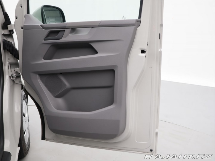 Volkswagen Transporter 2,0 TDI 110kW DR 5-Míst C 2024