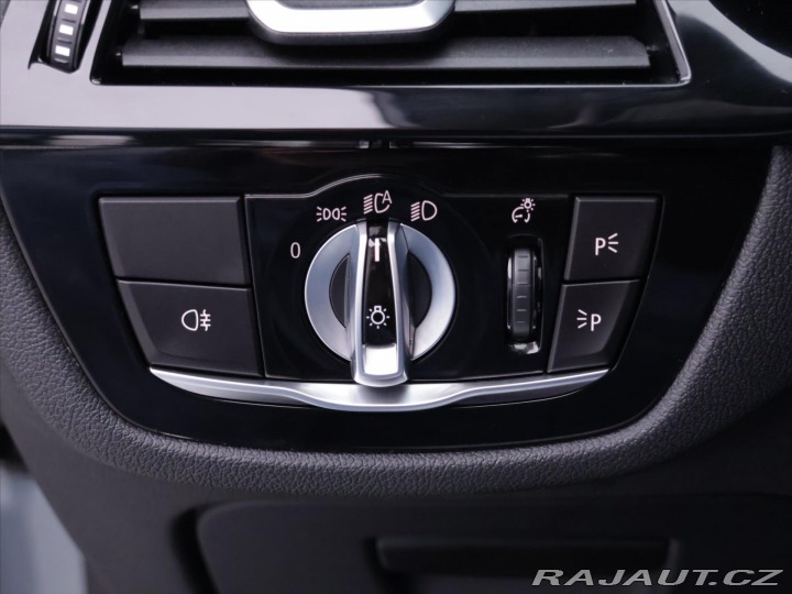 BMW 5 2,0 520i 135kW Aut. Navi 2018