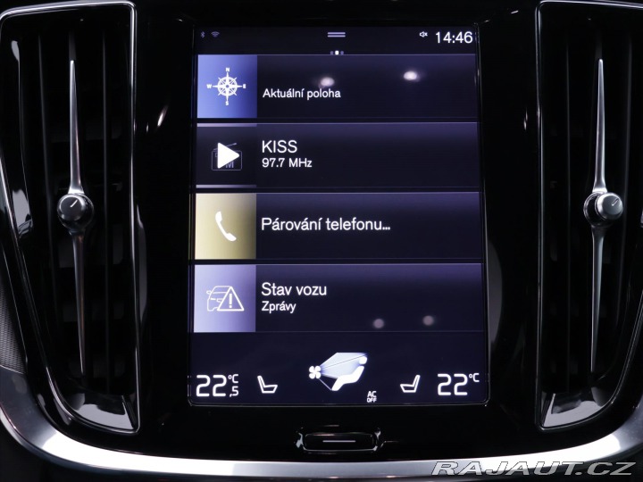 Volvo V60 2,0 T4 R-Design 1.Maj LED 2020