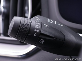 Volvo V60 2,0 T4 R-Design 1.Maj LED 2020