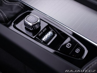 Volvo V60 2,0 T4 R-Design 1.Maj LED 2020