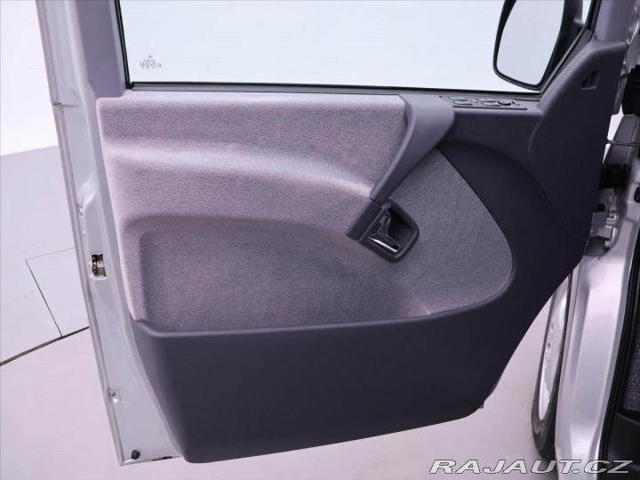 Mercedes-Benz Vito 2,0 i 95kW Westfalia 49 t 2001