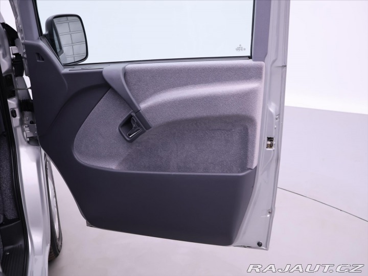 Mercedes-Benz Vito 2,0 i 95kW Westfalia 49 t 2001