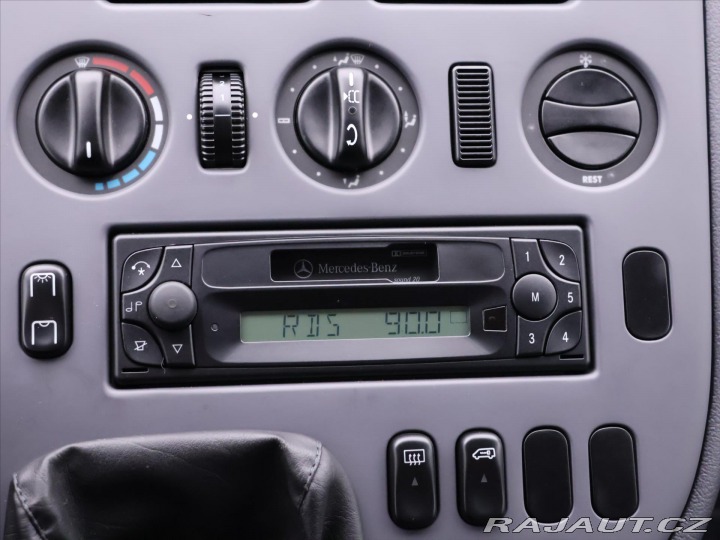 Mercedes-Benz Vito 2,0 i 95kW Westfalia 49 t 2001