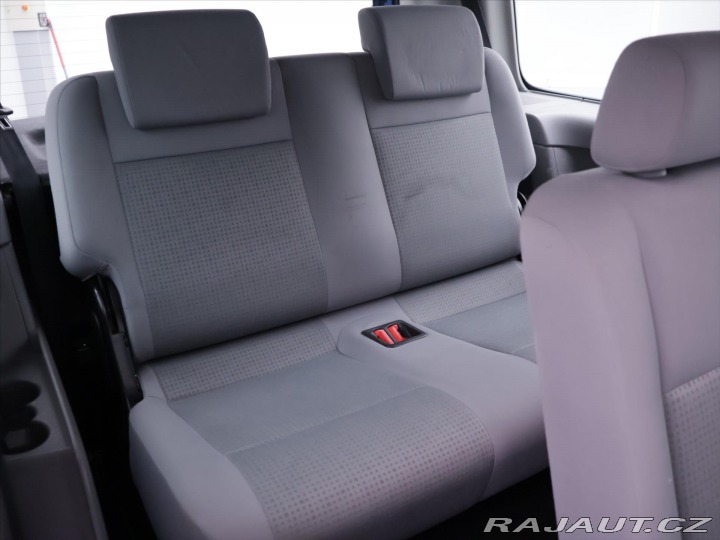 Volkswagen Caddy 2,0 TDI 103kW Life Maxi 7 2009