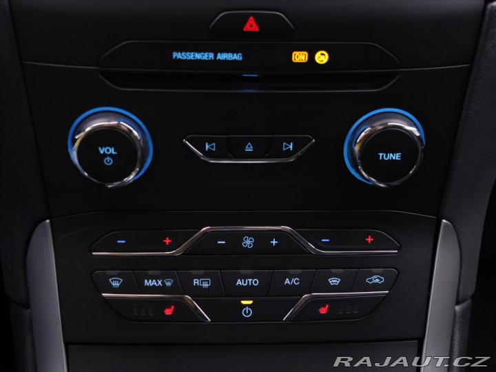 Ford S-MAX 2,0 TDCI 110kW LED 1.Maj 2020