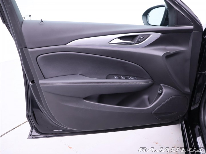 Opel Insignia 2,0 CDTi 128kW Elegance C 2021