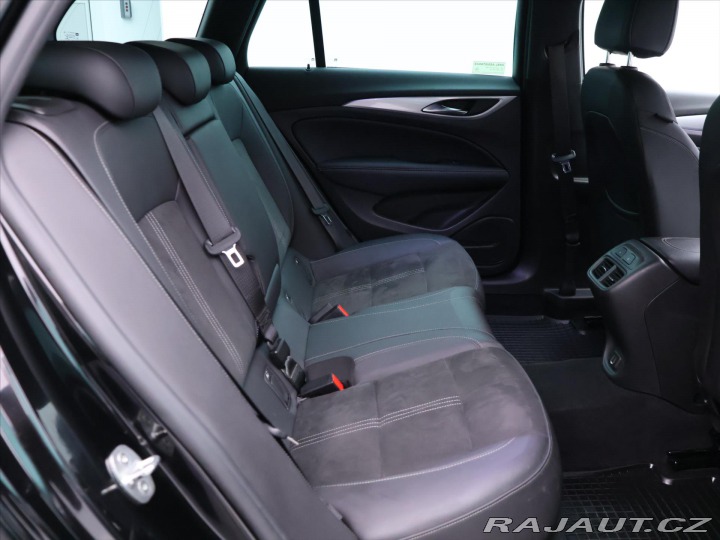Opel Insignia 2,0 CDTi 128kW Elegance C 2021