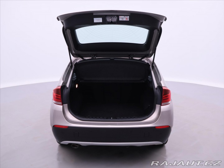 BMW X1 2,0 18d xDrive Xenon CZ 2011