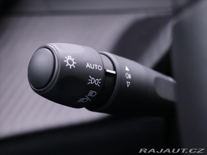 Peugeot 208 1,2 PT Aut.klima CZ 1.Maj 2023