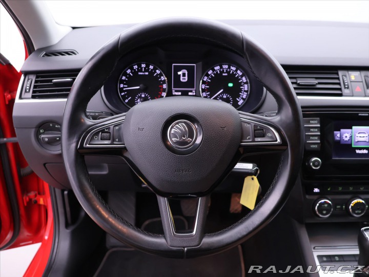 Škoda Octavia 2,0 TDI DSG Elegance Navi 2013