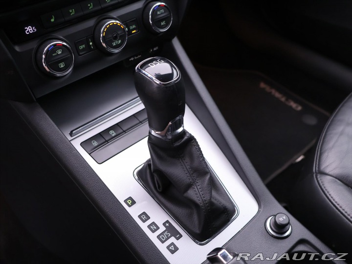 Škoda Octavia 2,0 TDI DSG Elegance Navi 2013