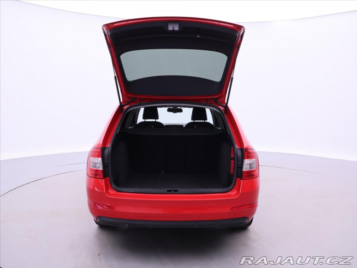 Škoda Octavia 2,0 TDI DSG Elegance Navi 2013