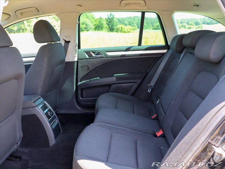 Škoda Superb 2,0 TDI 103kW DSG Xenon 1 2015