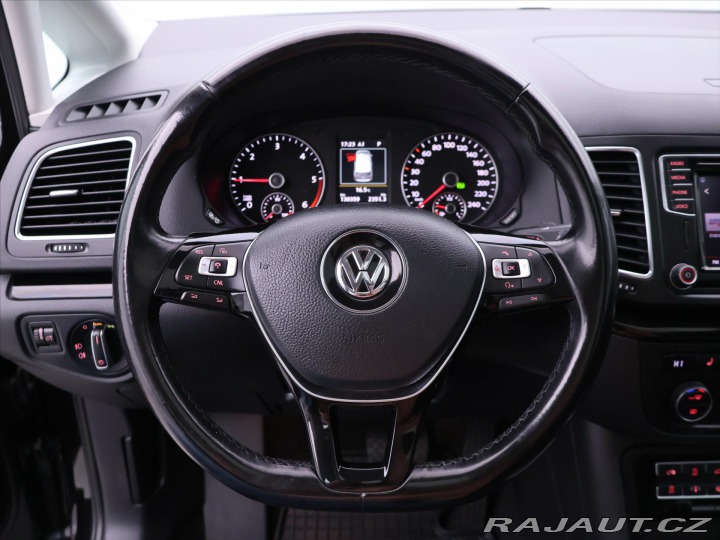 Volkswagen Sharan 2,0 TDI 135kW DSG Highlin 2017