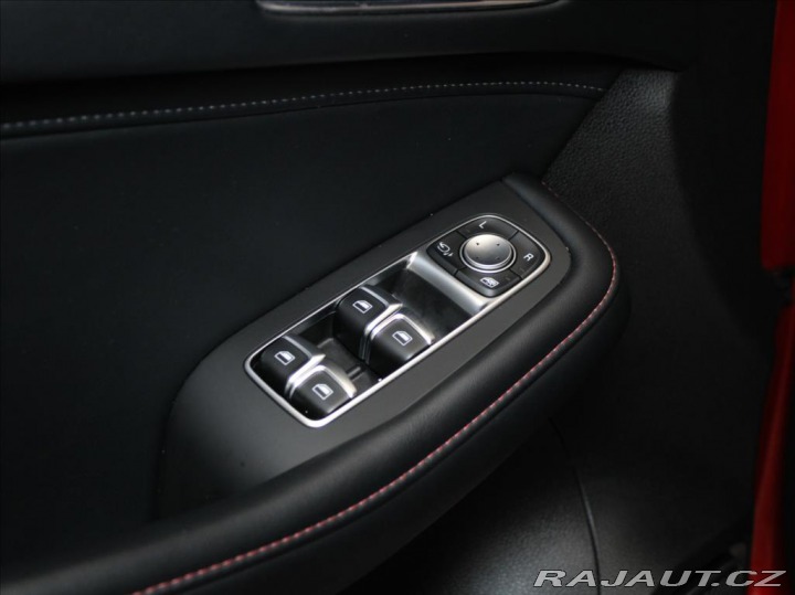 MG Ostatní modely EHS 1,5 PHEV 190kW 9 400 KM! 2023