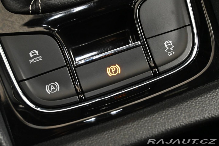 Škoda Karoq 1,5 TSi 110kW *SportLine 2020