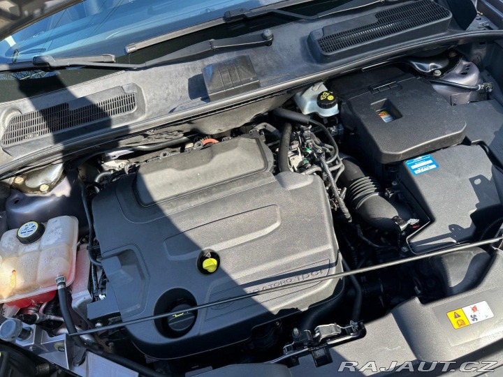 Ford Kuga 2.0Tdci 120kw Automat 2012