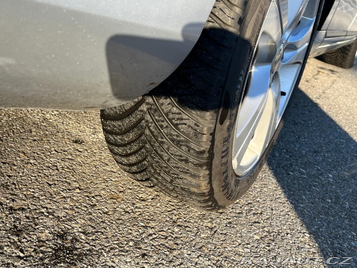 Volkswagen Passat B7 2011