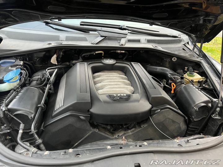 Volkswagen Touareg MK1 2003