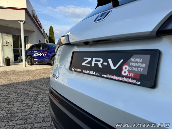 Honda ZR-V 2.0eHEV 135kW ELEGANCE SK 2025