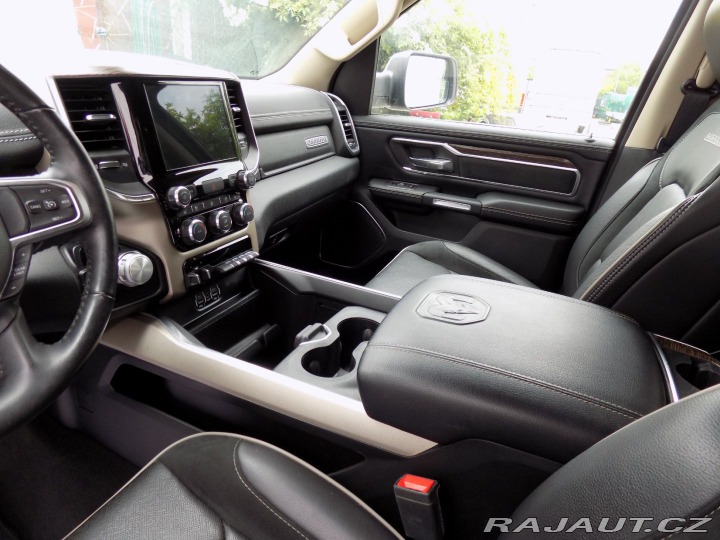 Dodge RAM 1500 5.7 HEMI/LARAMIE/LED/LPG/ 2020