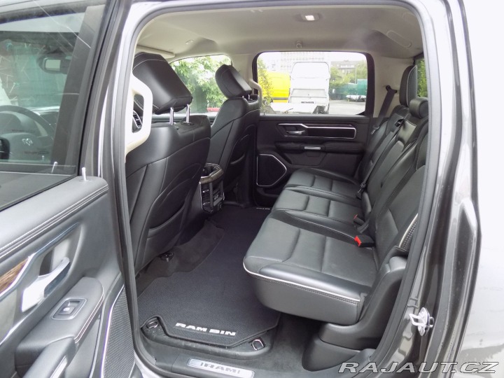Dodge RAM 1500 5.7 HEMI/LARAMIE/LED/LPG/ 2020