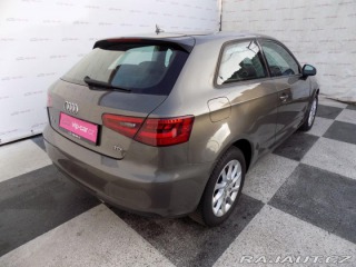 Audi A3 1.6TDI/Bi-xenon/NAVI/ 2014