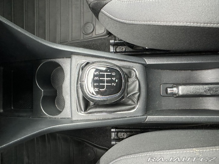 Škoda Rapid 1,2TSI 81kW STYLE TAŽNÉ 2 2016