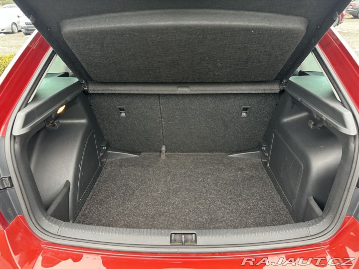 Škoda Rapid 1,2TSI 81kW STYLE TAŽNÉ 2 2016