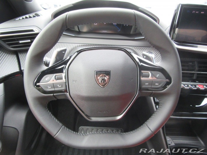 Peugeot 2008 ALLURE PureTech 130 EAT8 2025
