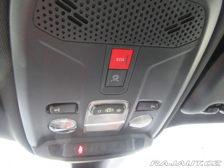 Peugeot 2008 ALLURE PureTech 130 EAT8 2025