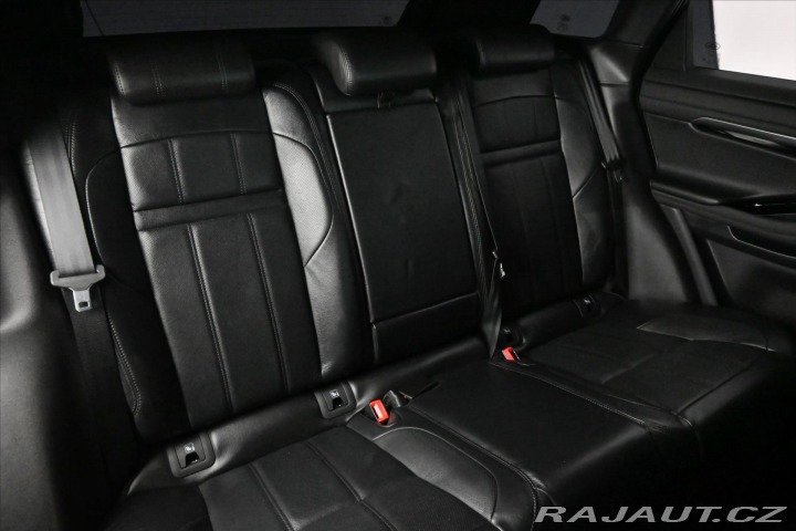 Land Rover Range Rover Evoque 2,0 D180 MHEV AWD 132kW A 2019