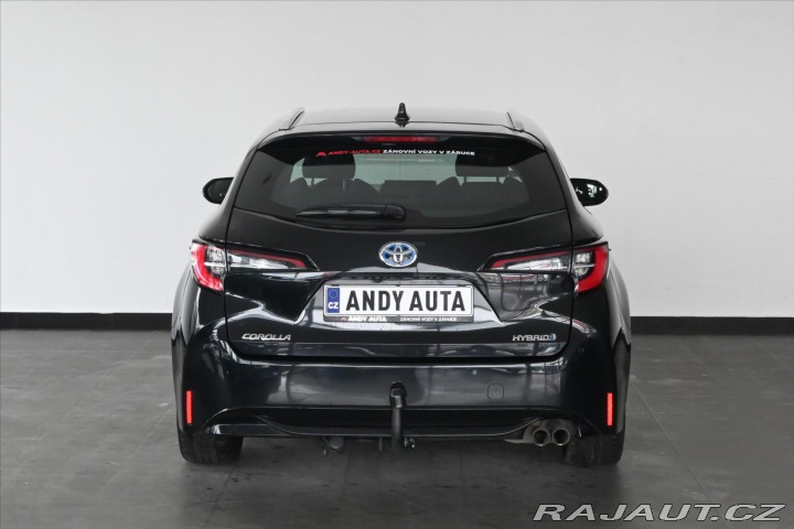 Toyota Corolla 2,0 HYBRID 112 kW eCVT Zá 2020