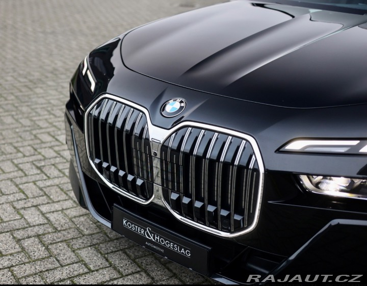 BMW 7 740d M SPORT xDrive *Pan 2023