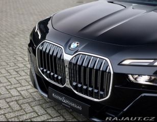 BMW 7 740d M SPORT xDrive *Pan 2023