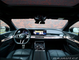 BMW 7 740d M SPORT xDrive *Pan 2023