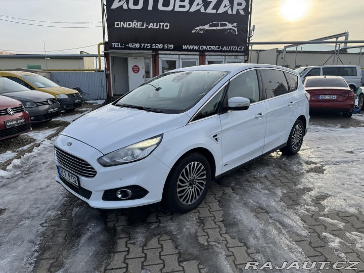 Ford S-MAX 4X4 2,0 TDCI 140KW DPH 2019