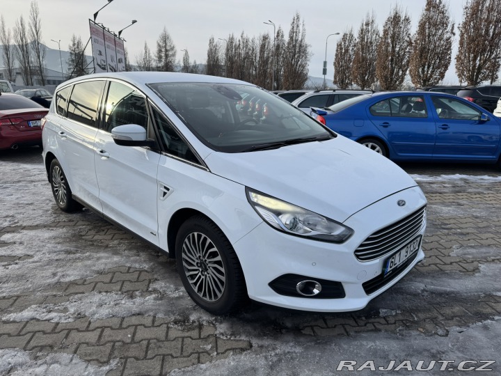 Ford S-MAX 4X4 2,0 TDCI 140KW DPH 2019