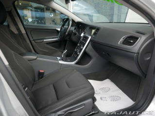 Volvo V60 2,0 D2 Automat REZERVACE 2016