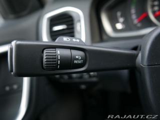 Volvo V60 2,0 D2 Automat REZERVACE 2016