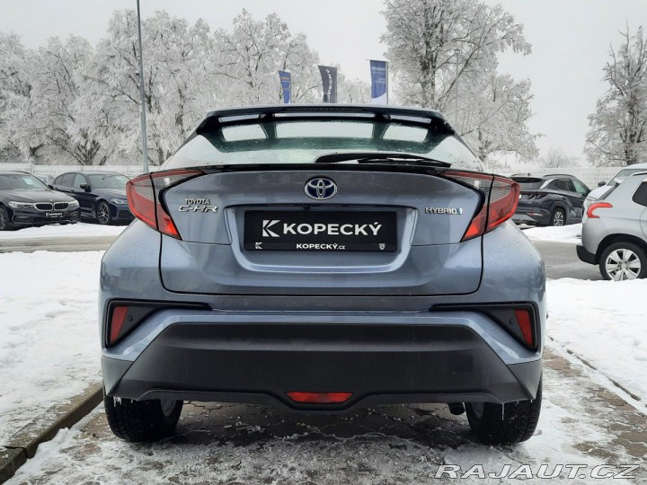 Toyota C-HR 1,8 HYBRID AUT 2021