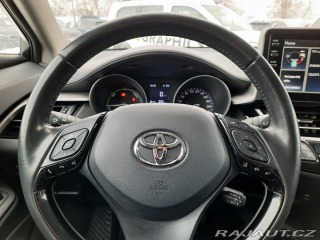 Toyota C-HR 1,8 HYBRID AUT 2021